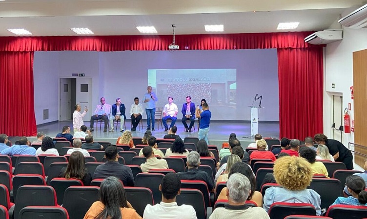 Sento Sé participa da Caravana do CrediBahia em Juazeiro e reforça compromisso com o desenvolvimento econômico local